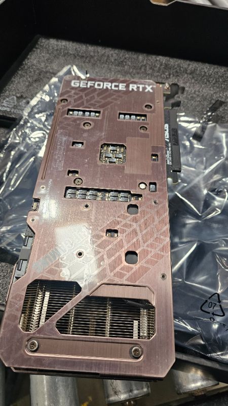 Photo 1 of ASUS TUF Gaming GeForce RTX™ 4070 Ti Super OG OC Edition Gaming Graphics Card (PCIe 4.0, 16GB GDDR6X, DLSS 3, HDMI 2.1a, DisplayPort 1.4a)