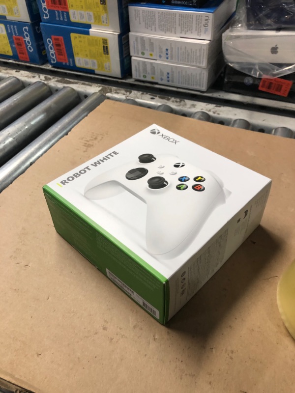 Photo 1 of Xbox Core Wireless Gaming Controller – Robot White– X|S, One, Windows PC, Android, and iOS