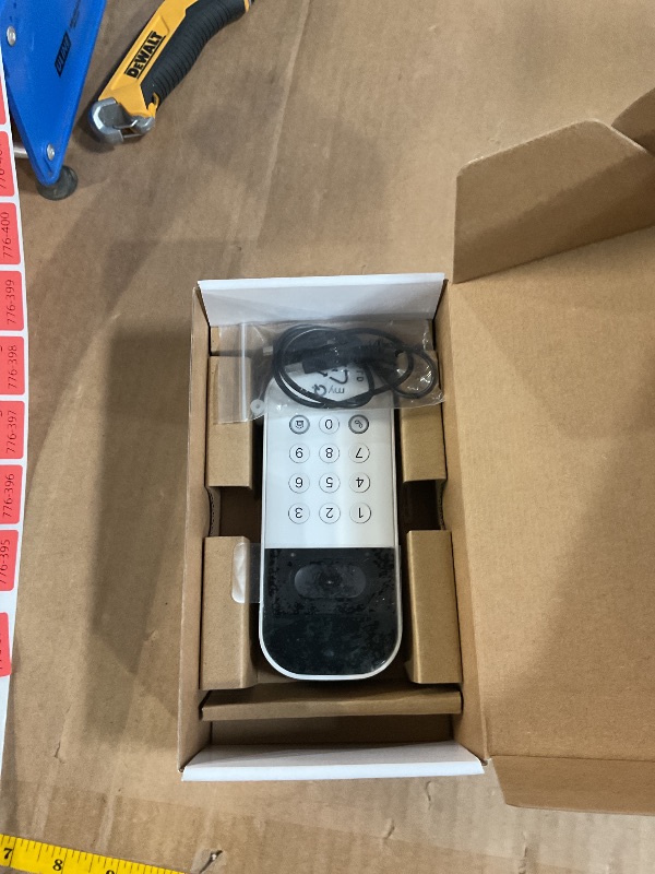 Photo 1 of ***Missing mounting brackets ***
myQ Smart Garage Door Video Keypad with Wide-Angle Camera,Customizable PIN Codes,and Smartphone Control–Take Charge of Your Garage Access Works with Chamberlain, LiftMaster and Craftsman openers,White