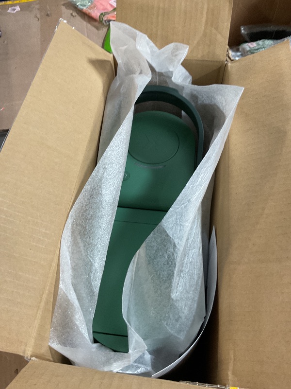 Photo 1 of ***(NO RETURNS OR REFUNDS/ FOR PARTS ONLY/ HEAVILY USED)***
Keurig K-Mini Single Serve K-Cup Pod Coffee Maker, 6 to 12oz Brew size, with Cord Storage, Perfect for Small Spaces, Evergreen