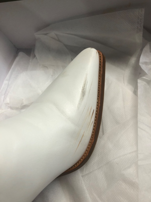 Photo 1 of **INSIDE OF TOE IS SCUFFED UP**
iiimmu Cowgirl Boots Women Knee High Boots Pointed Toe and Block Heel Cowboy Faux Leather Boots with Embroidered, White, Size 8