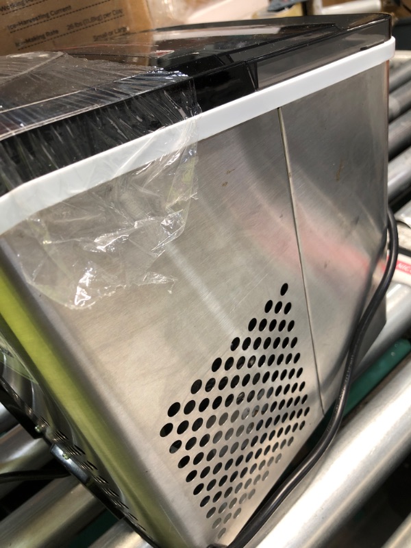 Photo 1 of (see images for damage) Silonn Ice Makers Countertop, 9 Cubes Ready in 6 Mins, 26lbs in 24Hrs, Self-Cleaning Ice Machine with Ice Scoop and Basket