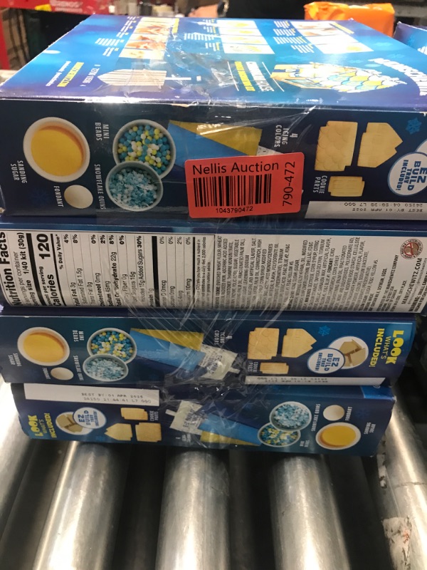 Photo 1 of ***(EXP: 4/1/25)NONREFUNDABLE*** Manischewitz Do-It-Yourself Chanukah House Vanilla Cookie Decorating Kit - Net Wt. 2lb. 15oz(1.33 kg)