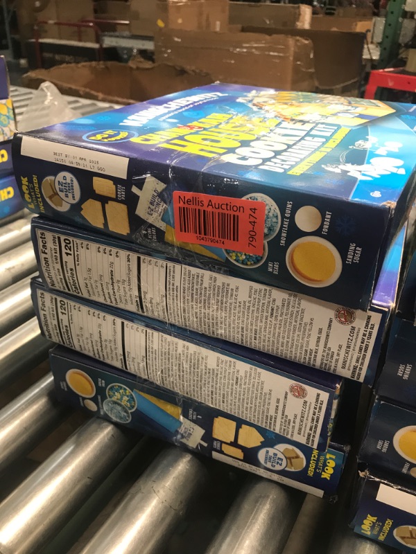 Photo 1 of ***(EXP: 4/1/25)NONREFUNDABLE*** Manischewitz Do-It-Yourself Chanukah House Vanilla Cookie Decorating Kit - Net Wt. 2lb. 15oz(1.33 kg)