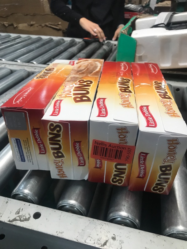 Photo 1 of ***(EXP: 4/14/25) NONREFUNDABLE*** Little Debbie Honey Buns, 6 Individually Wrapped Pastries, 10.6 oz Box, Pack of 0ne (1)