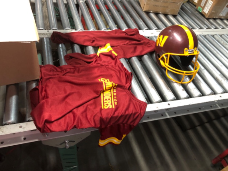 Photo 1 of ***INCOMPLETE - HELMET, PANTS, AND JERSEY ONLY - SEE PICTURES***
Franklin Sports unisex teen NFL Youth Deluxe Uniform Set, Maroon, Medium US