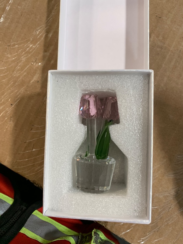 Photo 1 of **1 LEAF BROKE OFF**
Qianwei Crystal Tulips Flowers Figurine Pink with Vase - Glass Flower Bouquet Collectible Figurines Crystal Office Home Decor Paperweight - Tulip Gifts for Women Mom Bestfriend Wedding Anniversary