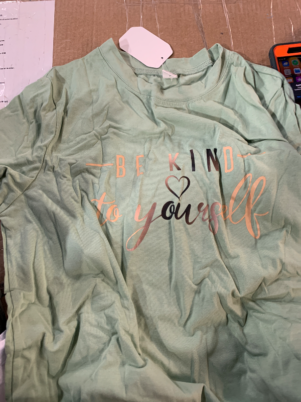 Photo 1 of (MEDIUM) (BAGGED) SOLY HUX Women's Letter Print Graphic Tees Short Sleeve Tops Casual Summer T Shirt Size M