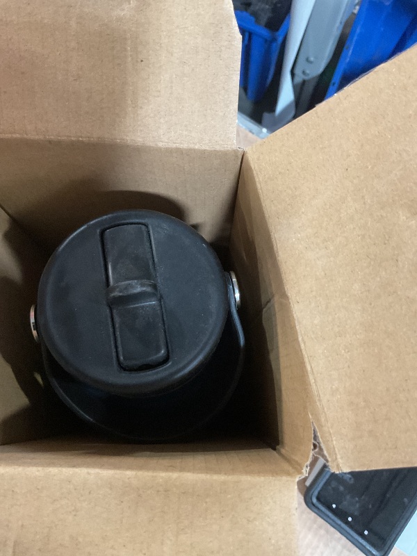 Photo 1 of ***(MINOR DAMAGE/ SEE NOTES)***
Hydro Flask 40 Oz Stainless Steel Double-wall Wide Flex Chug Cap Indigo
