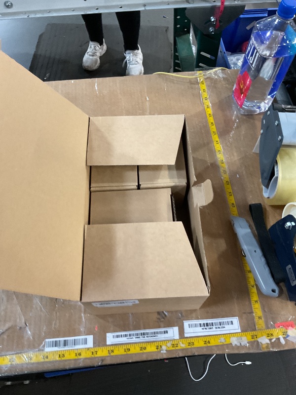 Photo 1 of 2X BL1021B Battery 12V 2Ah with Charger DC10WD, Replace for 12V Makita Battery BL1021B BL1016 BL1041B 197339-1 197406-2 BL1040 BL1040B BL1015B BL1040 / MP100DZ CG100D JR103DZ DF333DZ TD110D HR140DZ