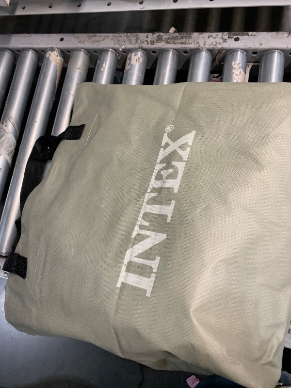 Photo 1 of (does not hold air)(sold for parts)(repair) Intex Mid-Rise Air Mattress Bed with Built-in Pump, Dura-Beam Deluxe Comfort Plush, Full - Portable Luxury Travel Airbed for Adults