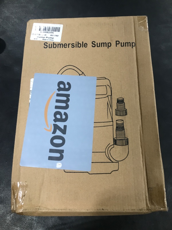 Photo 1 of PANRANO Sump Pump Submersible Water Pump 1HP 3700GPH Portable Water Transfer Pump Electric for Pool Draining Hot Tub Basement Utility Pumps
