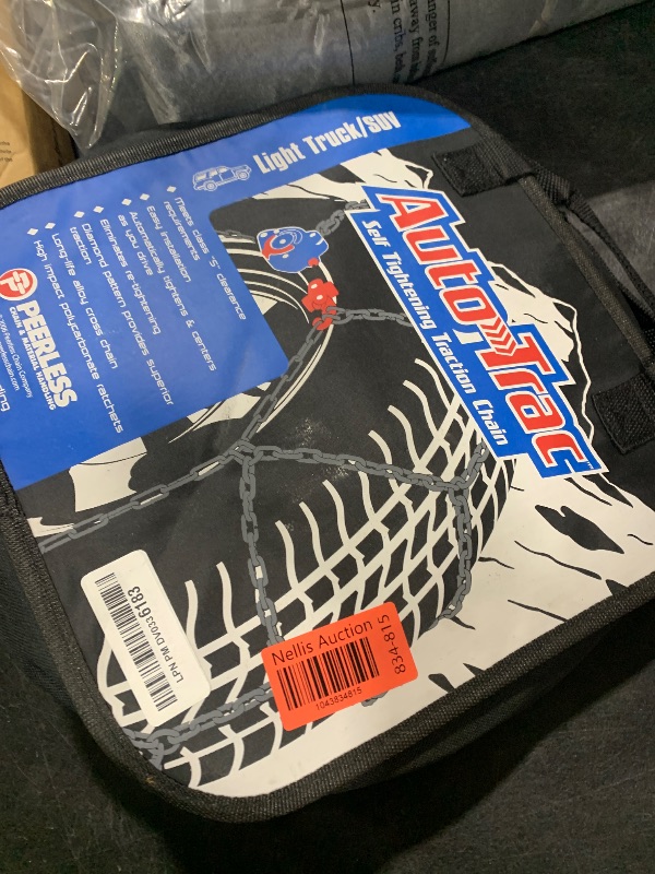 Photo 1 of SCC Peerless 0231905 Auto-Trac Light Truck/SUV Tire Traction Chain - Set of 2