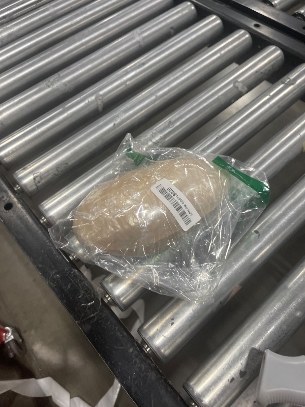 Photo 1 of Acrylic Purses and Handbags for Women Shell Shape Clutch Shoulder Crossbody Bag with Chain Elegant for Banquet Evening Wedding Party