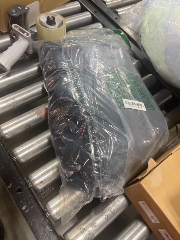 Photo 1 of USB Heated Blanket, Portable Heated Blanket Battery Powered, Wearable Heated Shawl Wraps for Office, Electric Heating Lap Blanket Throw, Gifts for Women and Men (Battery is Not Included)