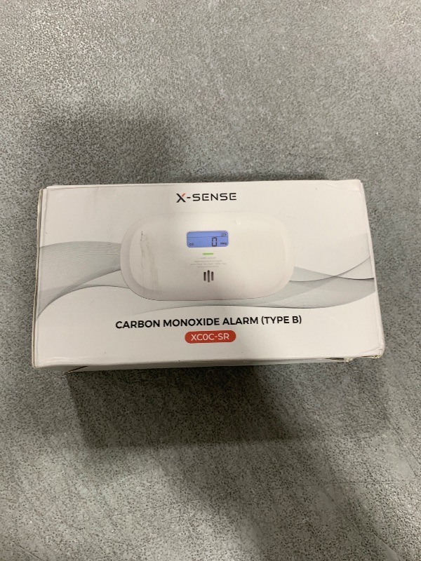 Photo 1 of X-Sense Carbon Monoxide Detector, Replaceable Battery Powered CO Alarm with Digital Display, Portable Carbon Monoxide Detector for Travel, XC0C-SR, 1-Pack