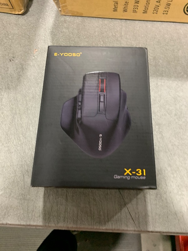 Photo 1 of E-YOOSO Large Wireless Mouse for Big Hands, X-31 Cordless Ergo Computer Mouse, 6 Buttons, 5-Level 4800 DPI, 18 Months Battery Life, for Laptop, PC, Chromebook (Black)