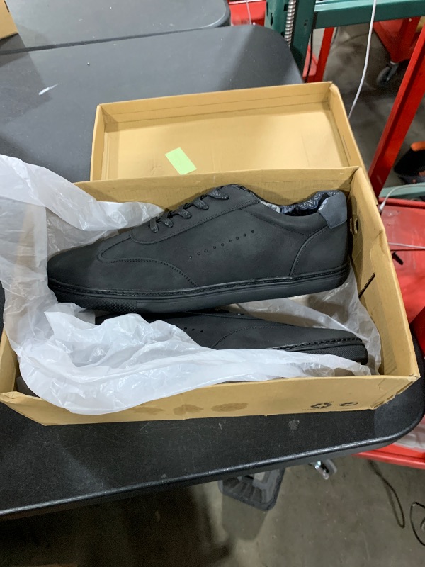 Photo 1 of Zoksove Mens Shoes size 13