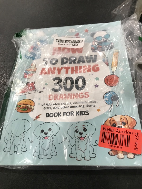 Photo 1 of How To Draw Anything: 300 Drawings of Adorable Things, Animals, Food, Gifts, and other Amazing Items | Book For Kids