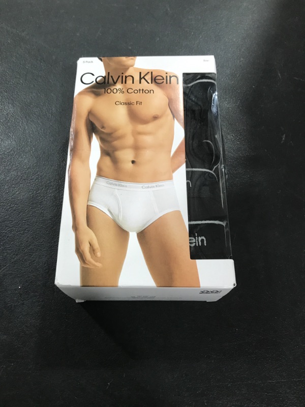 Photo 1 of Calvin Klein Men's Cotton Classics 5-Pack Brief