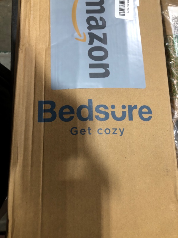 Photo 1 of Bedsure Waterproof Blanket for Bed - Sherpa Fleece Waterproof Dog Blankets for Large Dogs, Pet Blankets for Bed/Couch/Dog Crate, Soft Plush Reversible Furniture Protector, King Size, 108"x86", Cream