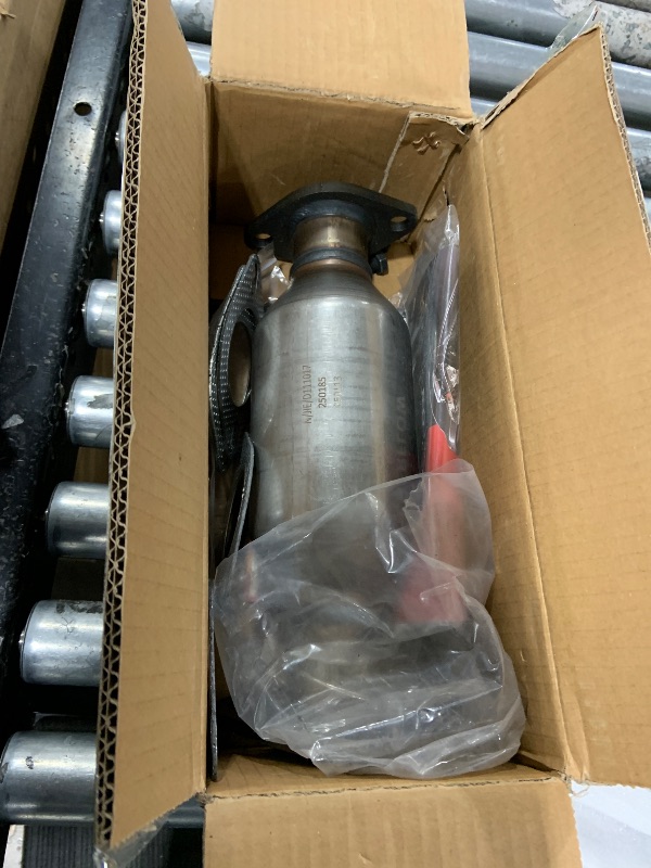 Photo 1 of PULCHERFLOW Rear Catalytic Converter Compatible with 2007-2012 Hyundai Elantra, 2010-2011 Kia Soul 2.0L l4 Catalytic Convertor High Performance (EPA Compliant)