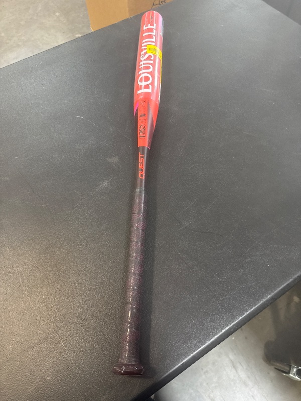 Photo 1 of Kids Louisville Slugger Quest 30" (-12) Fastpitch Bat