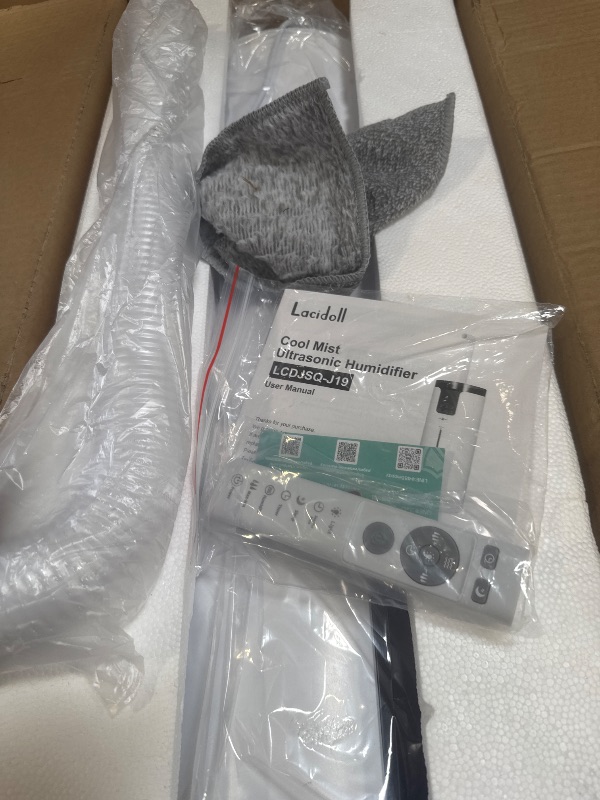 Photo 2 of Humidifiers for Home Large Room Wholehouse Humidifier 2000 sq. ft 4.2 Gal 16L, 360° Nozzles Cool Mist Ultrasonic, Top Fill Tower Humidifier for Office Greenhouse with Pipe, Night Light
