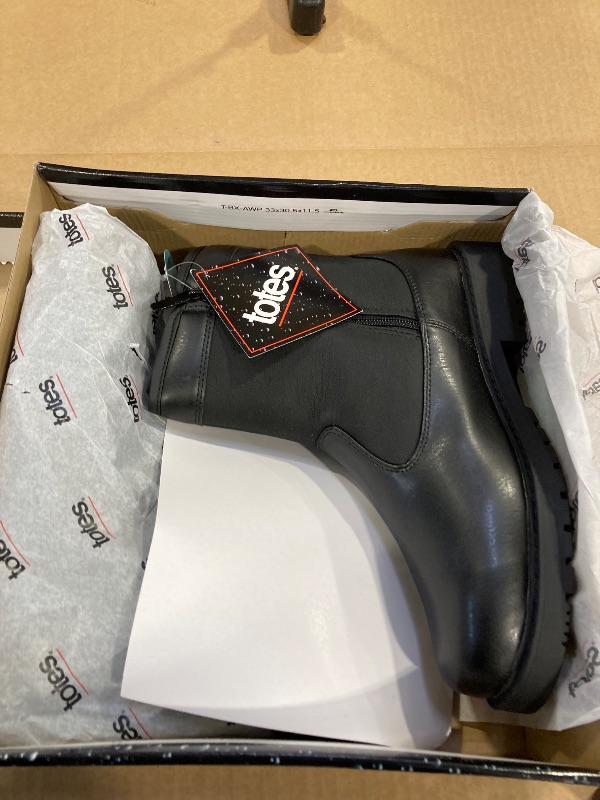 Photo 1 of totes Men's Stadium Snow Boot, Black, 9