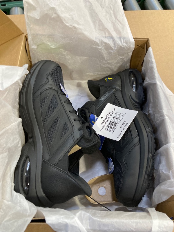 Photo 1 of Goodyear Engineered by Skechers ( Womens size 8 )   