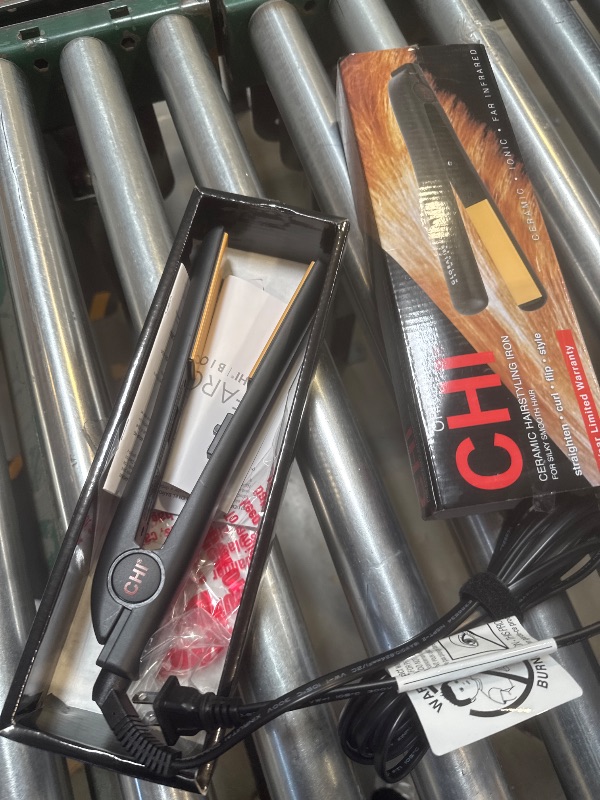 Photo 1 of CHI Original Ceramic Flat Iron, Hair Straightener For A Smooth Finish, Floating Plates, Quick Heat Up, Analog On/Off Switch, 1" Styling Tool, Black