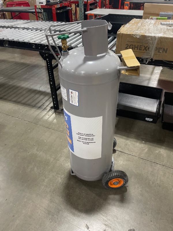 Photo 1 of 

100lb Horizontal & Vertical Propane Cylinder w/POL & wheels
Model #: YSN100HOG