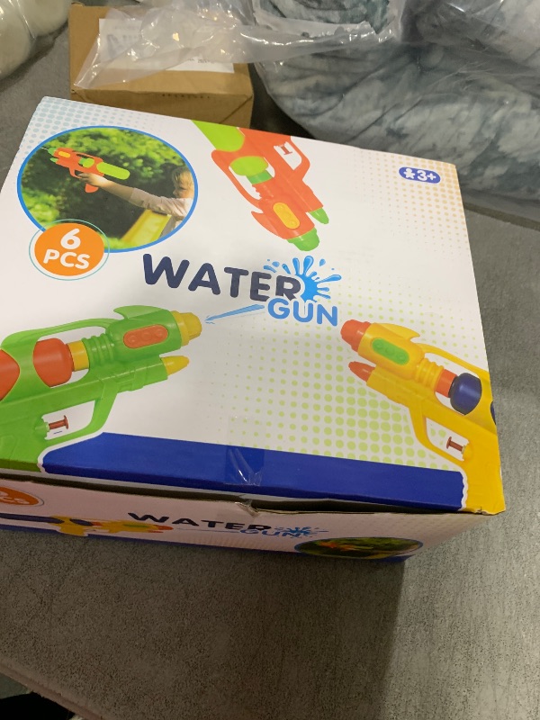 Photo 1 of Fun-Here Water Guns 9 Inch 6 Packs for Kids Adults Multicolor Squirt Gun in Party Pool Bath Favors Indoor Outdoor Funy Summer Toy (Pack of 6) (9 Inch)