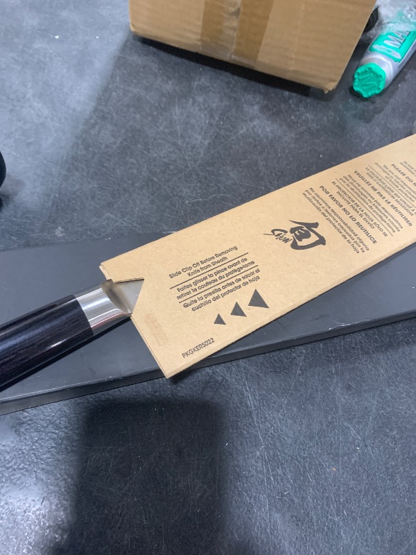 Photo 1 of Shun Classic 7" Santoku Knife Hollow Ground Damascus Clad