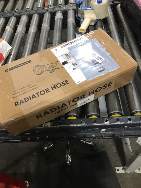 Photo 1 of A-Premium Upper Radiator Coolant Hose Compatible with Mercedes-Benz GL450 2007-2012, GL550 2008-2012, ML550 2008-2011