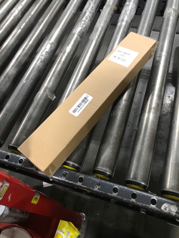 Photo 1 of AQUANEAT LED Aquarium Light for 18 to 24 Inch Fish Tank, Auto On Off with Timer, Full Spectrum, Adjustable Brightness, Daylight Moonlight Mode, for Fresh Water Low-to-Mid Light Plants