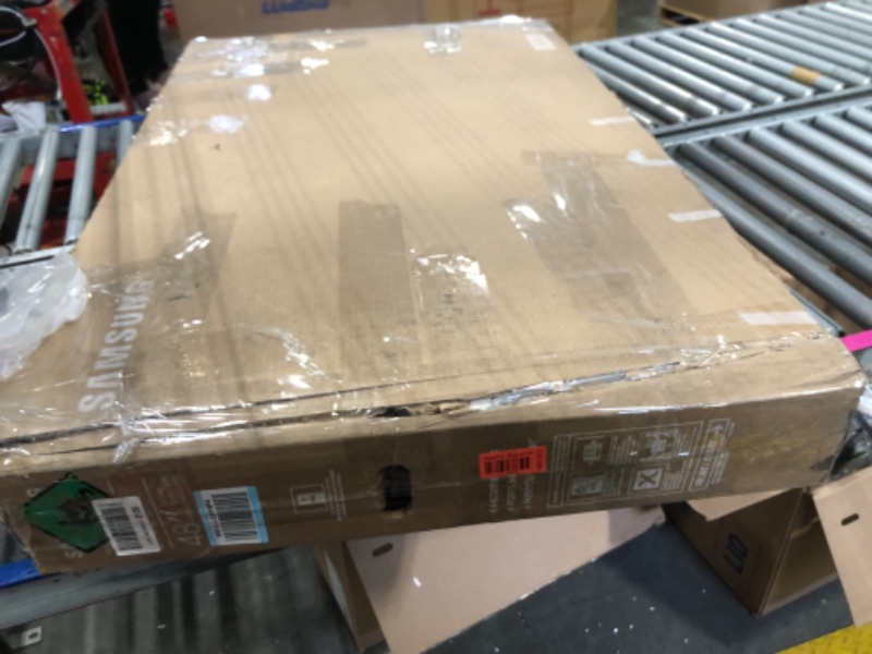 Photo 1 of ****SOLD FOR PARTS****
SAMSUNG 48-Inch Class OLED 4K S90D Series HDR Smart TV w/Dolby Atmos, Object Tracking Sound Lite, Motion Xcelerator, Real Depth Enhancer, 4K AI Upscaling, Alexa Built-in (QN48S90D, 2024 Model)