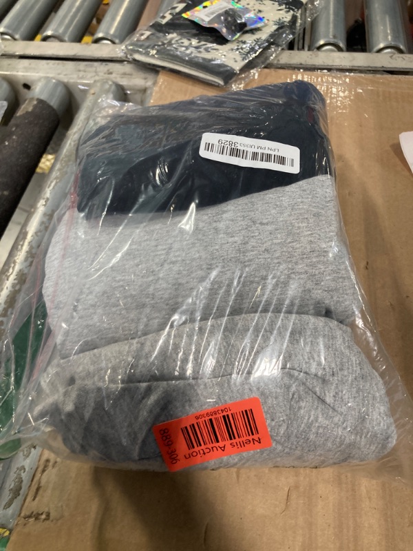 Photo 1 of ***only 5 packs, SIZE 3XL*** Hanes Men's T-Shirt, Moisture-Wicking Cotton Crewneck Pocket Tees, 6-Pack, Grey Heather, Black, Hiker Green Heather, White, Navy, Blue Heather