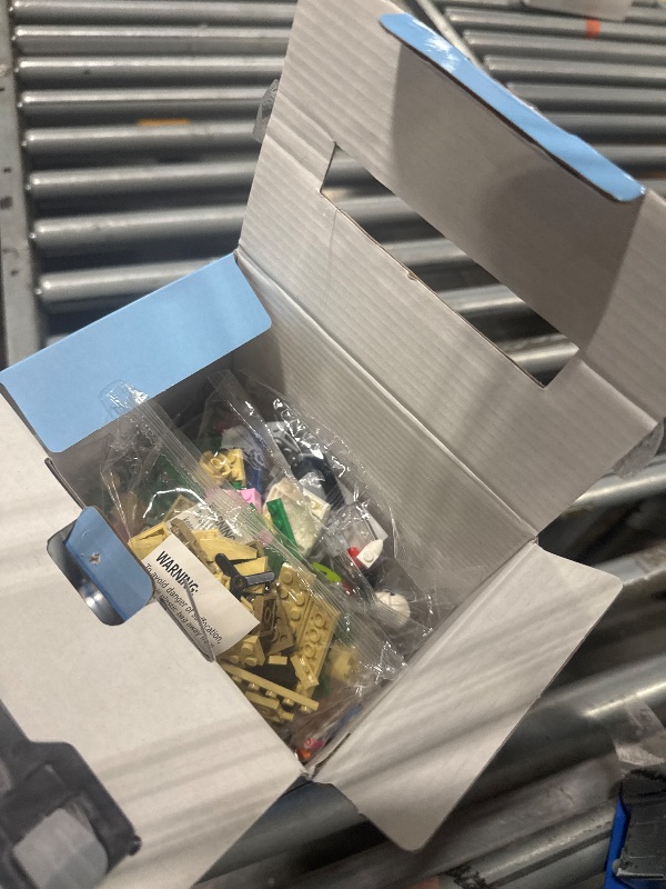 Photo 1 of 1100 Piece Building Blocks Classic Building Toys, Creative Bulk Building Bricks Sets Compatible with Legos Baseplate Sets 17 Colors Mixed 147 Shapes for Kids Party Favors Birthday