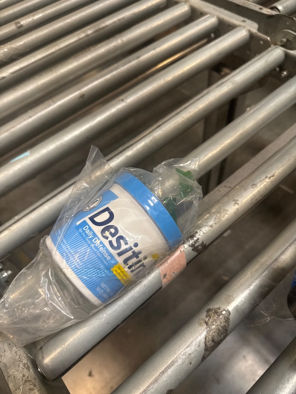 Photo 1 of Desitin Daily Defense Baby Diaper Rash Cream with 13% Zinc Oxide, Barrier Cream to Treat, Relieve & Prevent Diaper Rash, Hypoallergenic, Dye-, Phthalate- & Paraben-Free, 16 oz