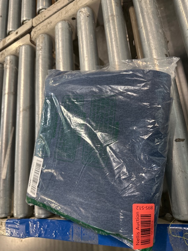 Photo 1 of ** SAME BRAND, NOT EXACT. HIGH RISE WITH MULTIPLE BUTTONS**
Levi's Men's 501 Original Fit Jeans (Also Available in Big & Tall), Dark Stonewash, 34W x 32L    