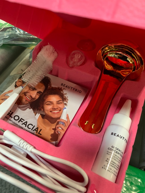 Photo 1 of ***USED***DIRTY***BeautyBio GLOfacial Pore Detox and Skincare Infusion Set