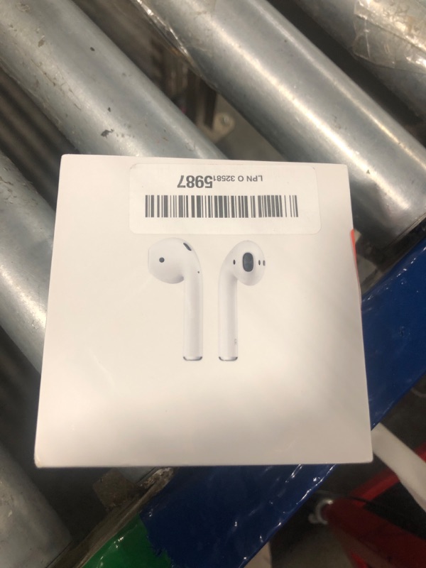 Photo 1 of ** NEw** Apple AirPods (2nd Generation) Wireless Ear Buds, Bluetooth Headphones with Lightning Charging Case Included, (MV7N2HN/A)