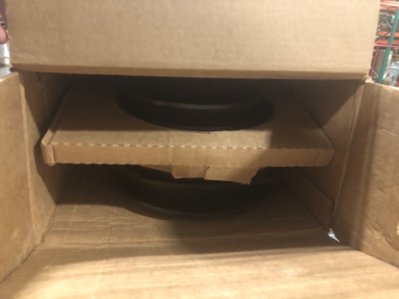 Photo 1 of Lodge Seasoned Cast Iron 5 Piece Bundle. 10.5" Griddle, 8" Skillet, 10.25" Skillet, 10.25" Dutch Oven, and 10.25" Lid,Black