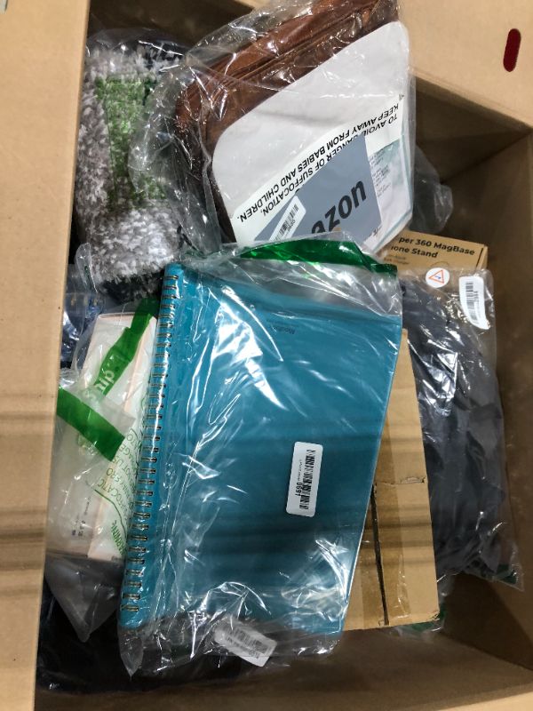 Photo 1 of ***MIXED LOT OF SMALL ITEMS, FINAL SALE NO RETURNS***