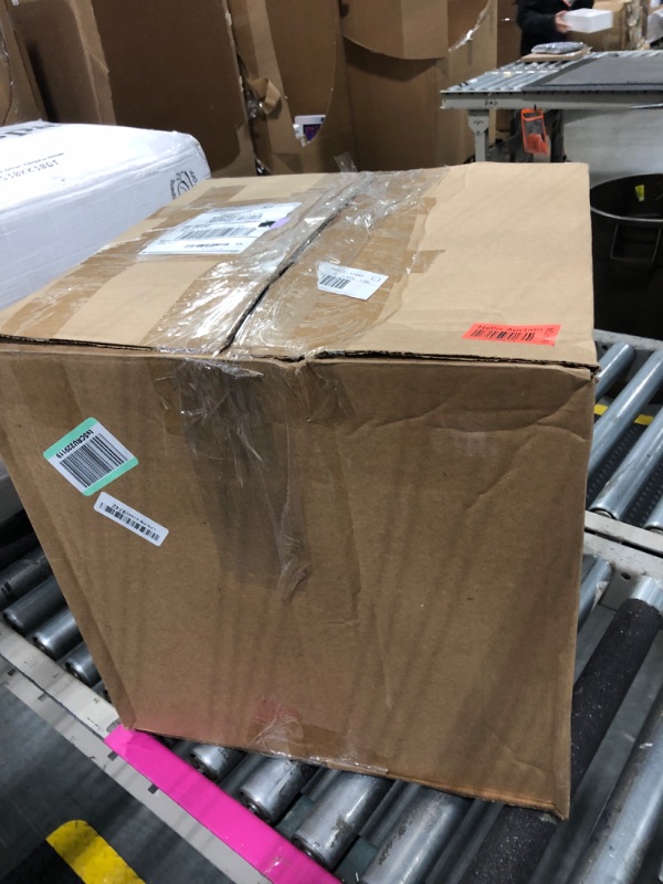 Photo 1 of ***MISSING PARTS // NO RETURN*** 
Filtrete 20x25x4 AC Furnace Air Filter, MPR 1000, MERV 11, Fits Honeywell & AprilAire Space-Gard, Allergen Defense, Electrostatic Air Cleaning Filter, 4-Pack (actual size 19.88 x 24.63 x 4.31)