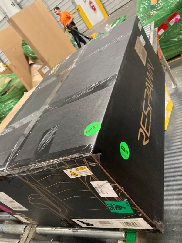 Photo 1 of **NEW OPENED IN NELLIS WAREHOUSE**
RESPAWN 900 Racing Style Gaming Recliner, Reclining Gaming Chair, in Gray RSP 900 GRY