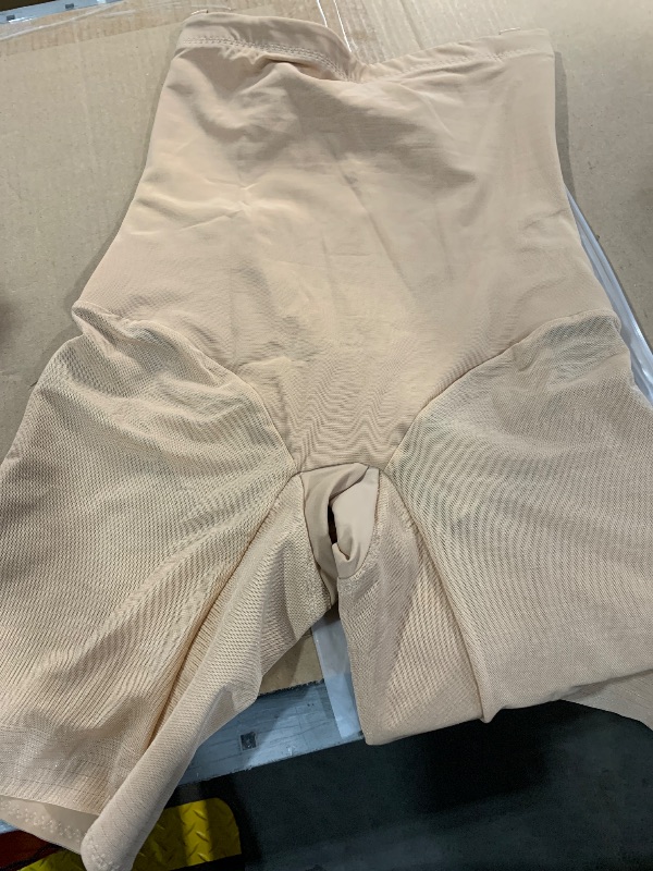 Photo 1 of (medium) waist trainer (see images) 