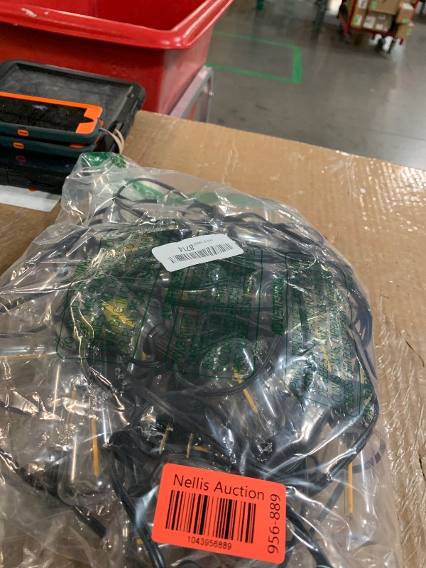 Photo 1 of ***(PARTS ONLY/ NON FUNCTIONAL)***
Brightever 50FT Outdoor String Lights Waterproof, 2700K Bright LED Patio Lights with 27 ST38 Shatterproof Vintage Bulbs, Retro Connectable Edison String Lights for Outside, Garden, Balcony, Porch