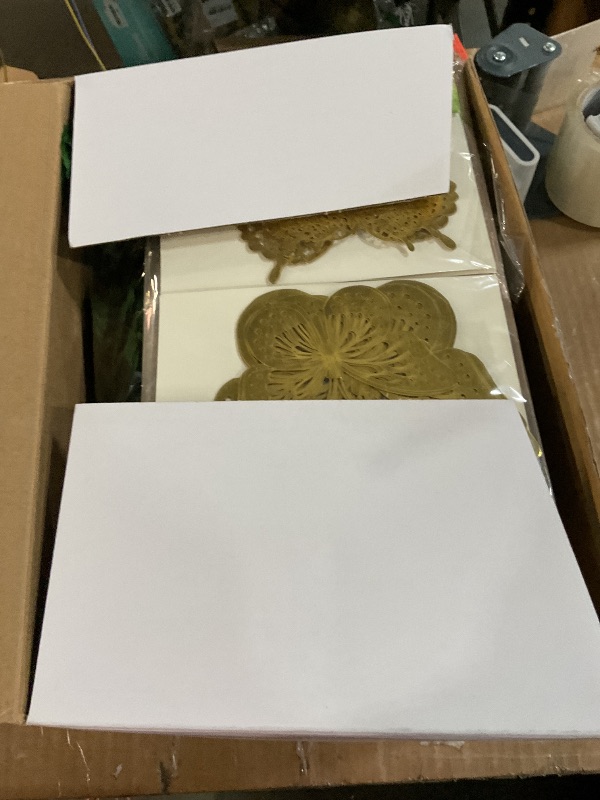 Photo 1 of (PARTIAL SET) Solsew 296 Pcs Faux Roses with Stem and 3D Butterfly Decorations Artificial Flowers Bulk Stemless Fake Silk Roses 